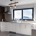 Casa Mare By Pontanegraazores Holiday home